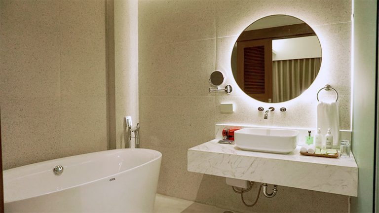 Executive Suite - Bedroom